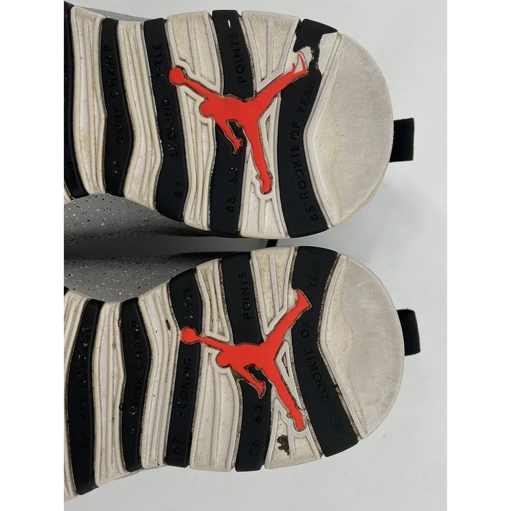Jordan‎ 10 Retro Cement 2018 (310805062) Men's Size 8
